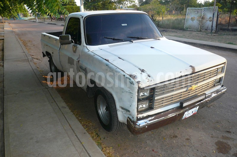 foto Chevrolet C 10 Big 10 Pick-Up L6 4.9 12V usado