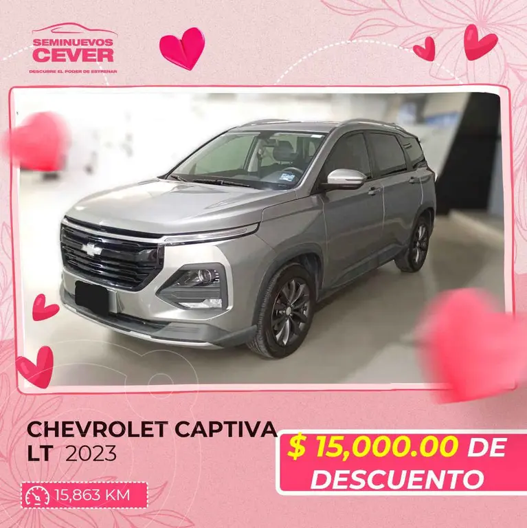 foto Chevrolet Captiva Sport LT Piel V6 usado (2023) color Plata precio $349,900