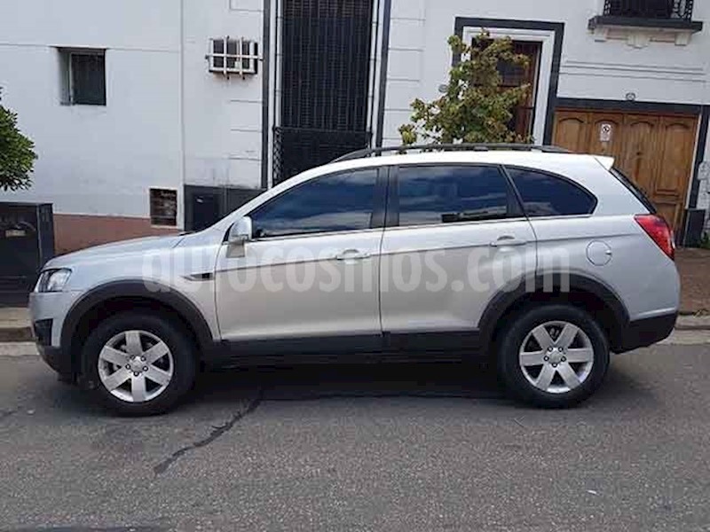 foto Chevrolet Captiva LS 4x2 usado