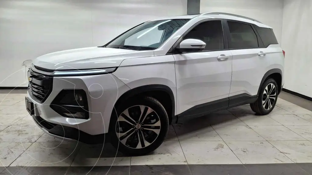 foto Chevrolet Captiva Premier usado (2023) color Blanco precio $380,000