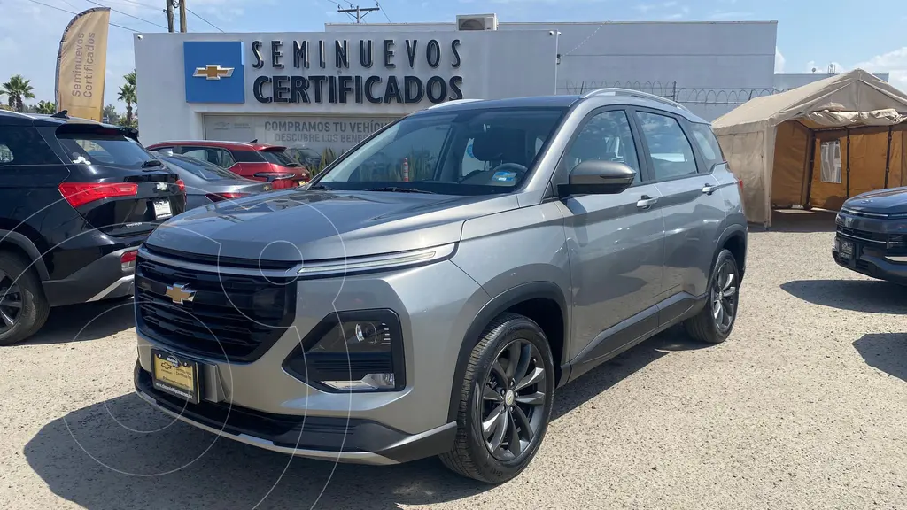foto Chevrolet Captiva LT 7 pas usado (2022) color plateado precio $280,000