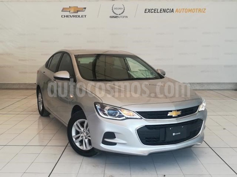 foto Chevrolet Cavalier 4P LT L4/1.5 AUT usado (2019) color Plata precio $235,000