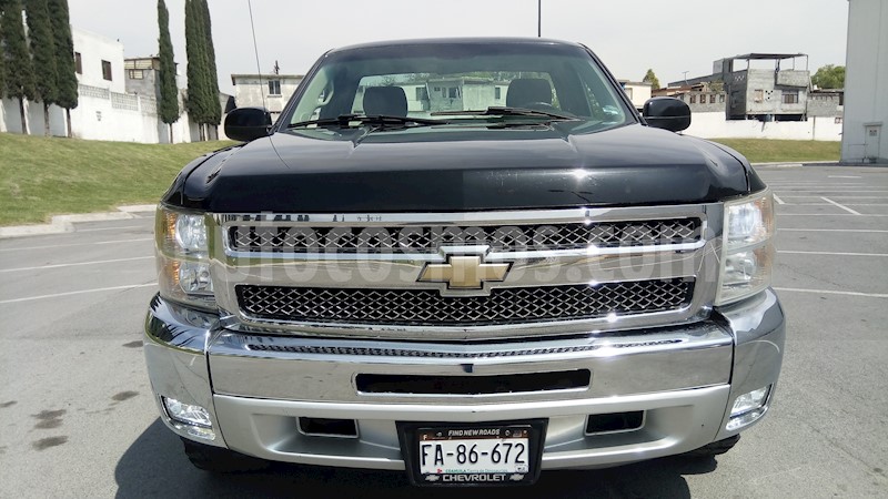 foto Chevrolet Cheyenne 2500 4x4 Cab Ext B usado