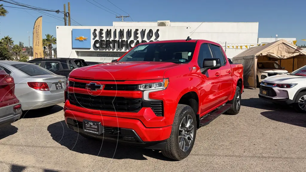 foto Chevrolet Cheyenne LT 4X4 usado (2023) color Rojo precio $950,000