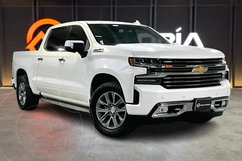 Chevrolet Cheyenne Cabina Doble High Country 4X4 usado (2019) color ...