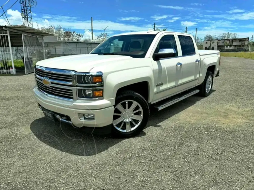 Chevrolet Cheyenne 5.3L High Country 2015