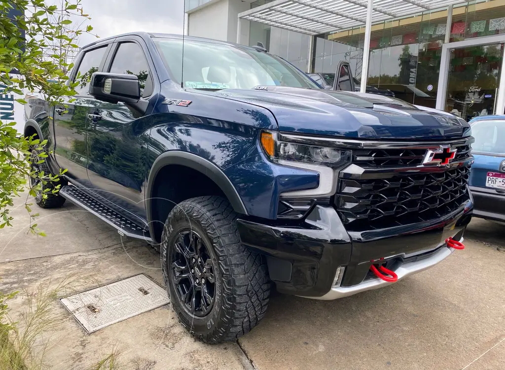 Chevrolet Cheyenne ZR2 2023