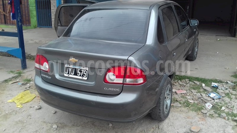 foto Chevrolet Classic 4P LS usado