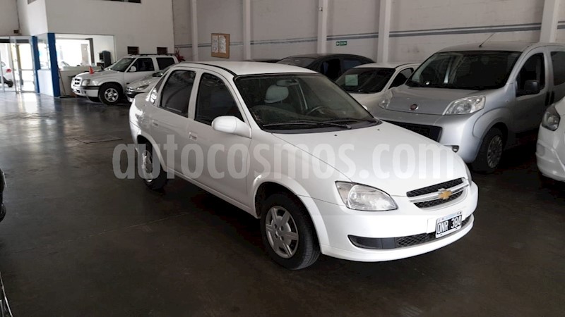 foto Chevrolet Classic 4P LS usado