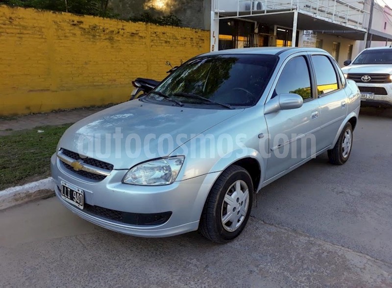 foto Chevrolet Classic 4P LS usado