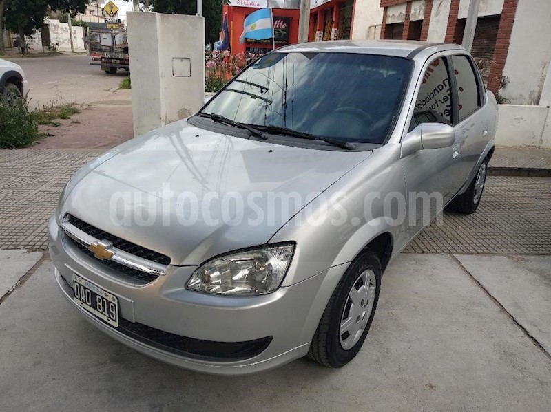 foto Chevrolet Classic 4P LS usado