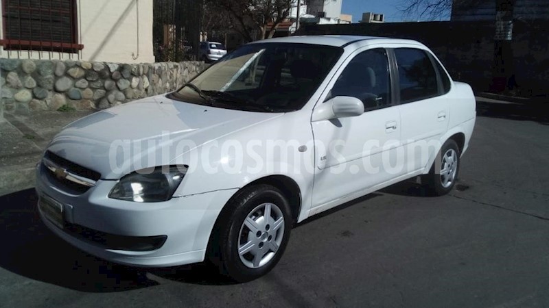 foto Chevrolet Classic 4P LS usado