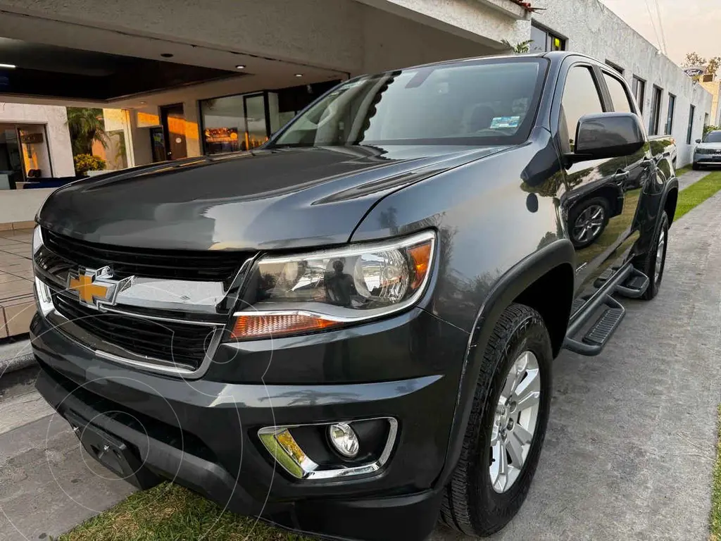 foto Chevrolet Colorado 3.5L 4x4 Cabina Doble Paq B usado (2017) color Gris precio $395,000