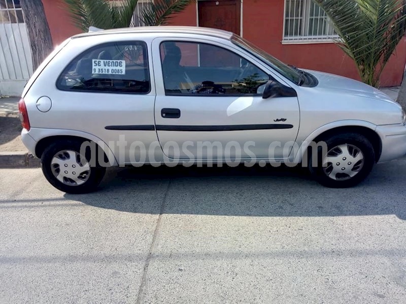 foto Chevrolet Corsa 1.6 usado