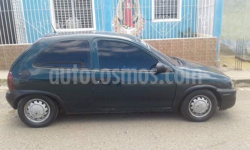 foto Chevrolet Corsa 3 Puertas Sinc. A-A usado
