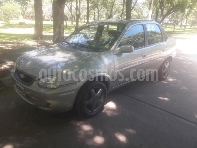 foto Chevrolet Corsa 4P GL usado