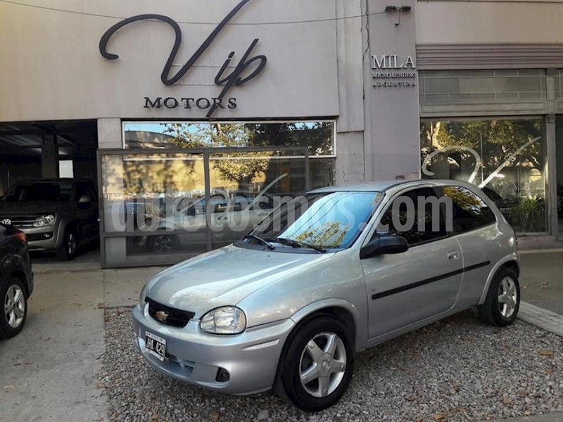 foto Chevrolet Corsa 4P GLS DSL usado
