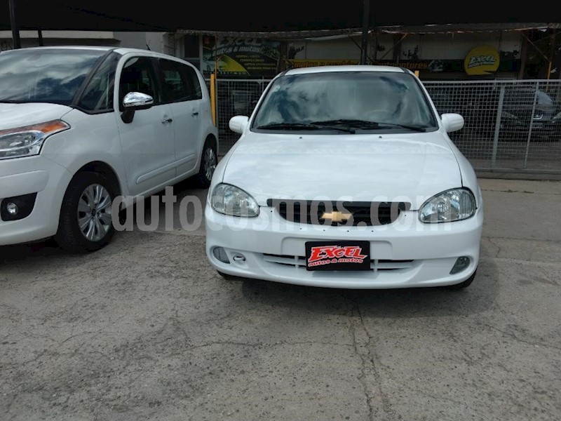 foto Chevrolet Corsa 4P GLS usado
