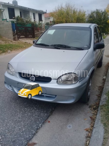foto Chevrolet Corsa 4P Super usado