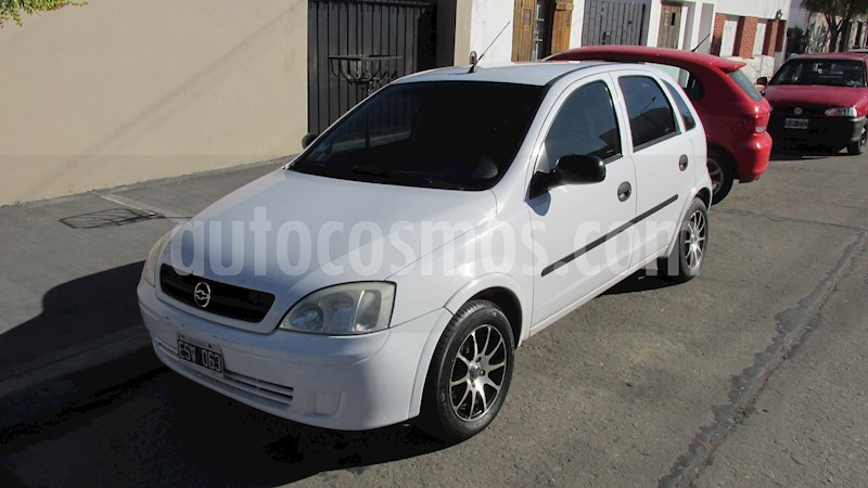 foto Chevrolet Corsa 5P GL usado