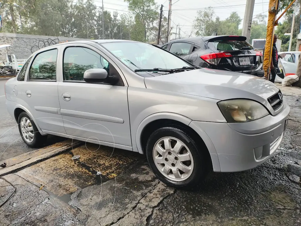 Chevrolet Corsa P L Comfort A Usado Color Gris Plata Precio