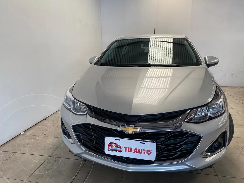 foto Chevrolet Cruze 5 LT usado (2022) color Plata Switchblade precio $25.900.000