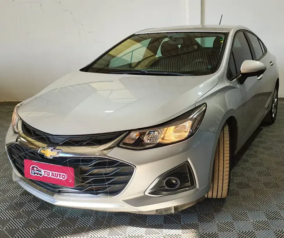 foto Chevrolet Cruze LT usado (2021) color Gris precio $24.250.000