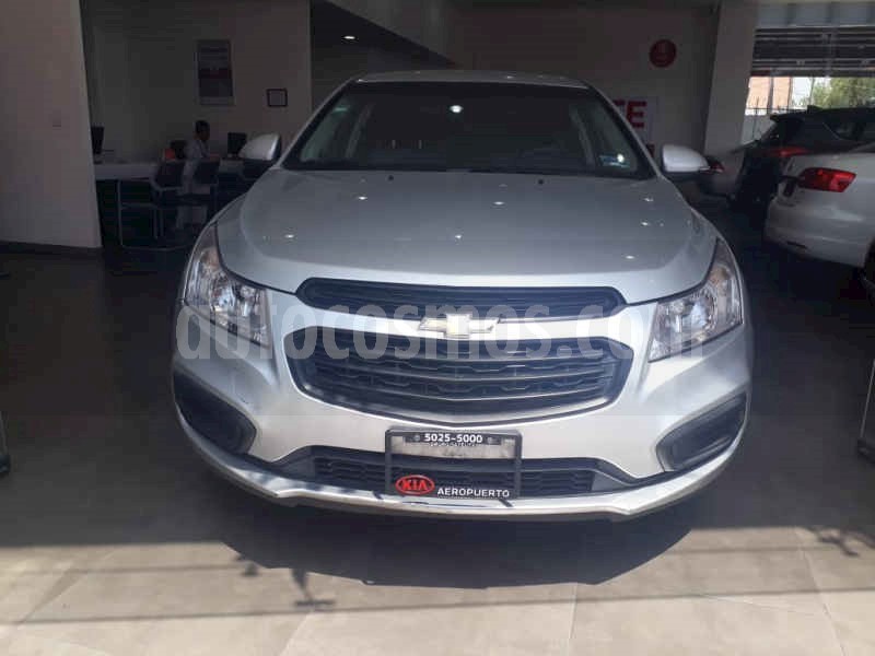 foto Chevrolet Cruze LS usado