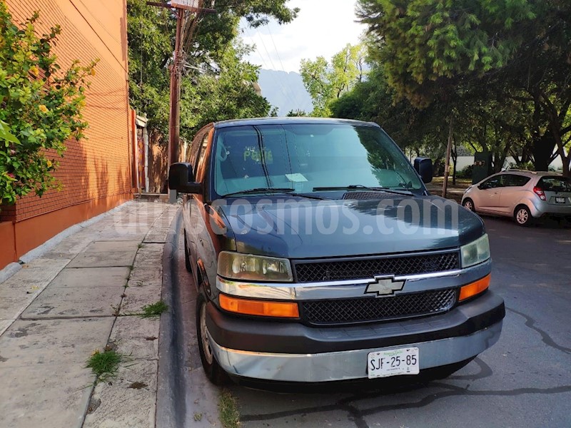 foto Chevrolet Express LS D 12 pas usado