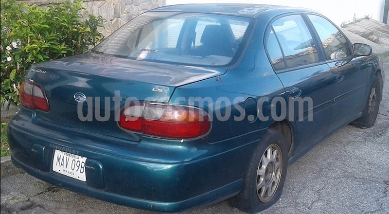 foto Chevrolet Malibu LS V6 3.1i 12V usado