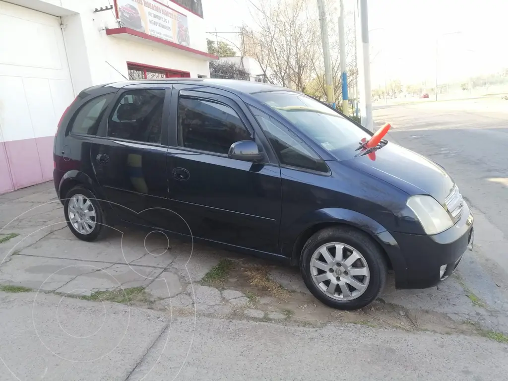 foto Chevrolet Meriva GLS financiado en cuotas anticipo $780.000