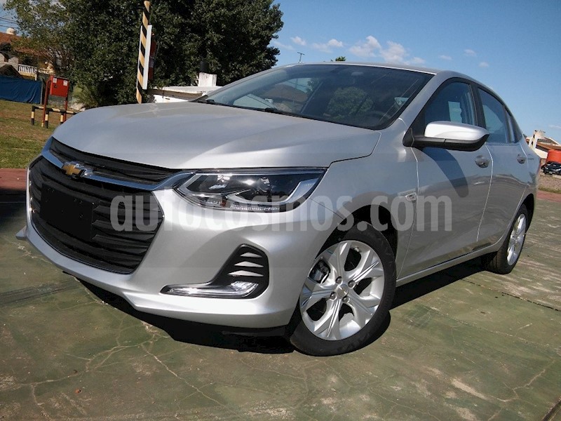 foto Chevrolet Onix Plus 1.0T Premier I nuevo color Plata Switchblade precio $1.270.000
