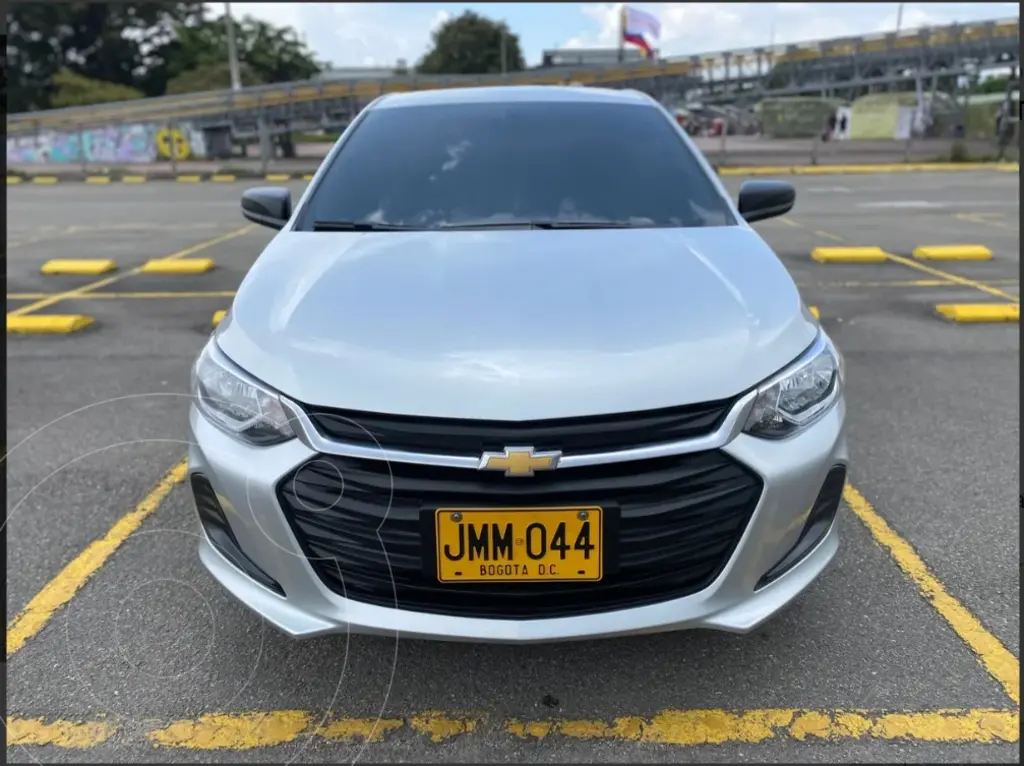 Chevrolet Onix Turbo Sedán 1.0L LT usado en Montería