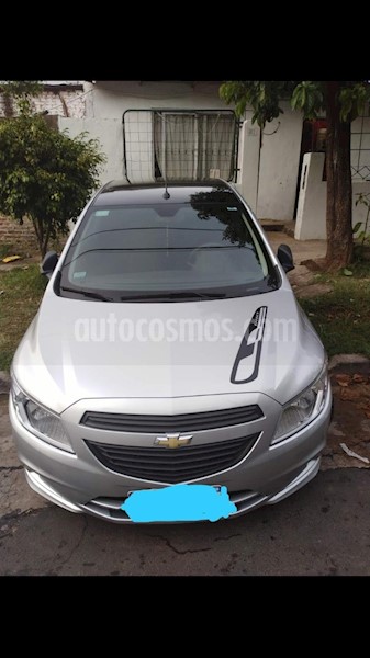 foto Chevrolet Onix LS Joy + usado