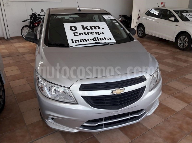 foto Chevrolet Onix LS Joy + usado