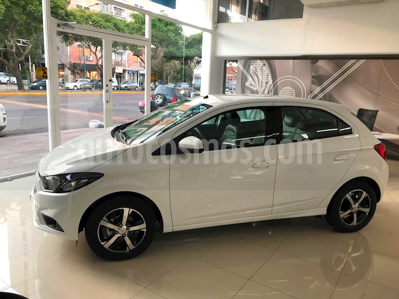 foto Chevrolet Onix LTZ nuevo