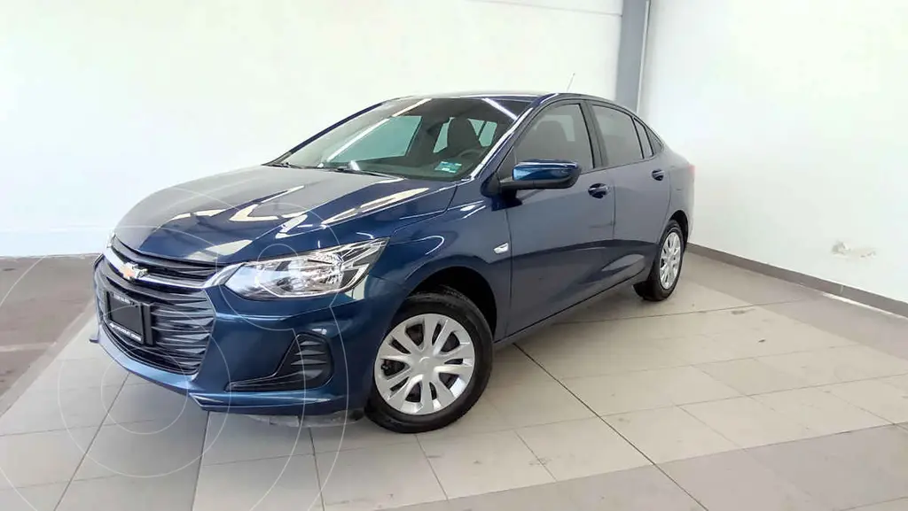 foto Chevrolet Onix LS usado (2023) color Azul precio $260,000
