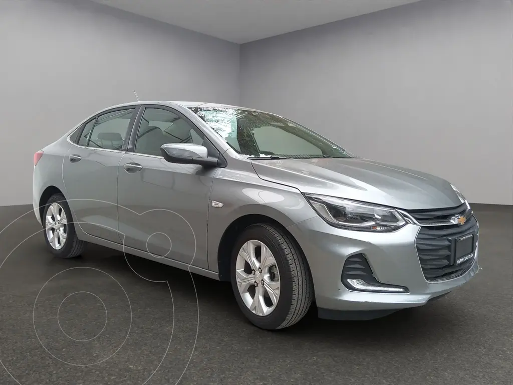 foto Chevrolet Onix LT Aut usado (2023) color Gris Oscuro precio $265,000
