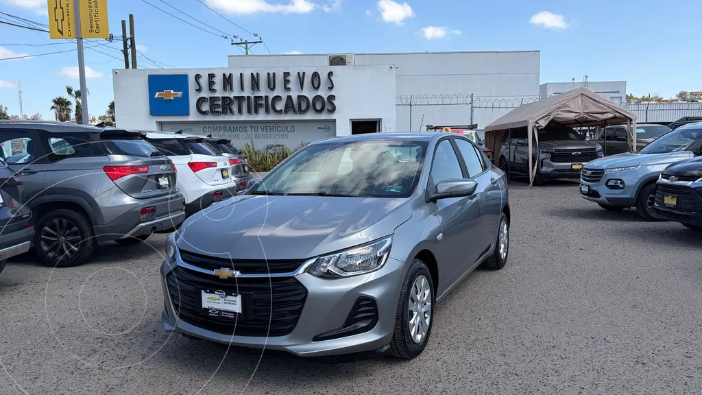 Chevrolet onix ls aut (2023)