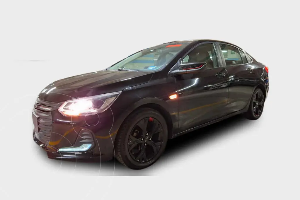 Chevrolet Onix Premier Red Line Aut usado (2023) color Negro precio ...