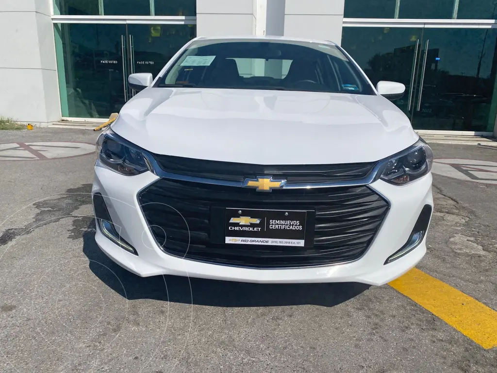 foto Chevrolet Onix Premier Aut usado (2021) color Blanco precio $300,000