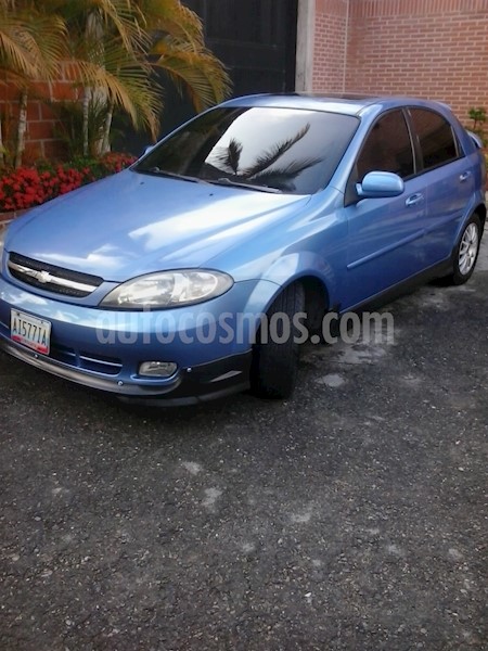 foto Chevrolet Optra hatchback usado