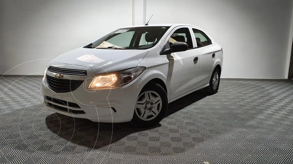 foto Chevrolet Prisma Joy LS usado (2018) color Blanco precio $16.170.000