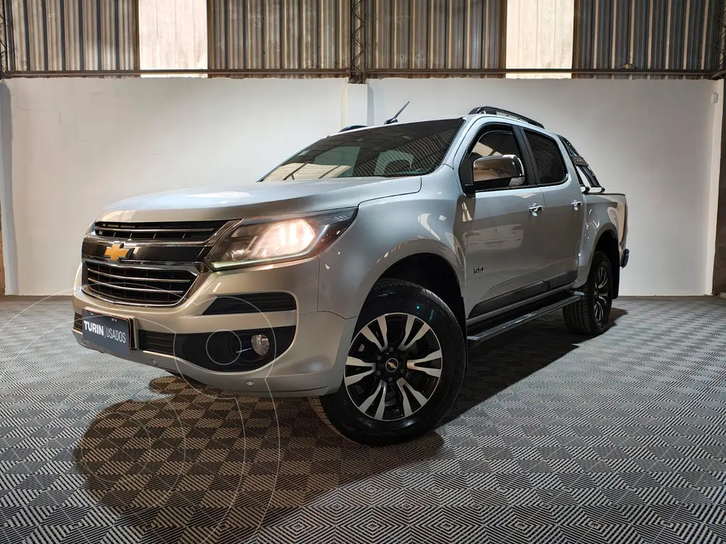foto Chevrolet S 10 LTZ 2.8 4x4 CD Aut usado (2019) color Plata Switchblade precio $30.450.000