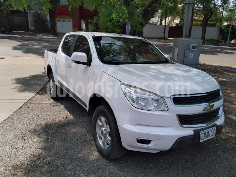 foto Chevrolet S 10 LT 2.8 4x2 CD usado (2020) color Blanco Summit precio $950.000