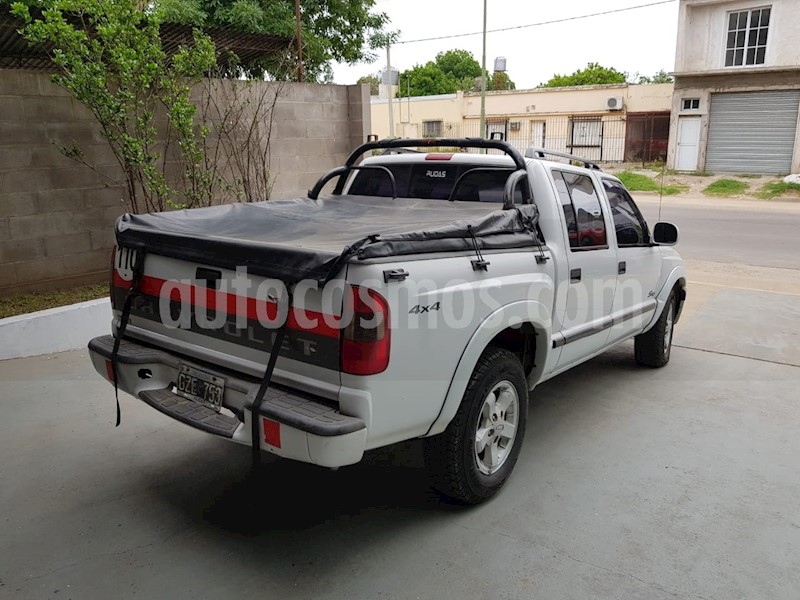 foto Chevrolet S 10 DLX 2.8 TD 4x4 CD usado