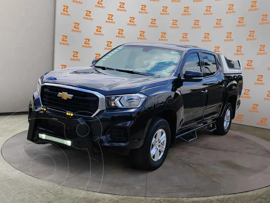 foto Chevrolet S-10 Doble Cabina usado (2023) color Negro precio $460,900