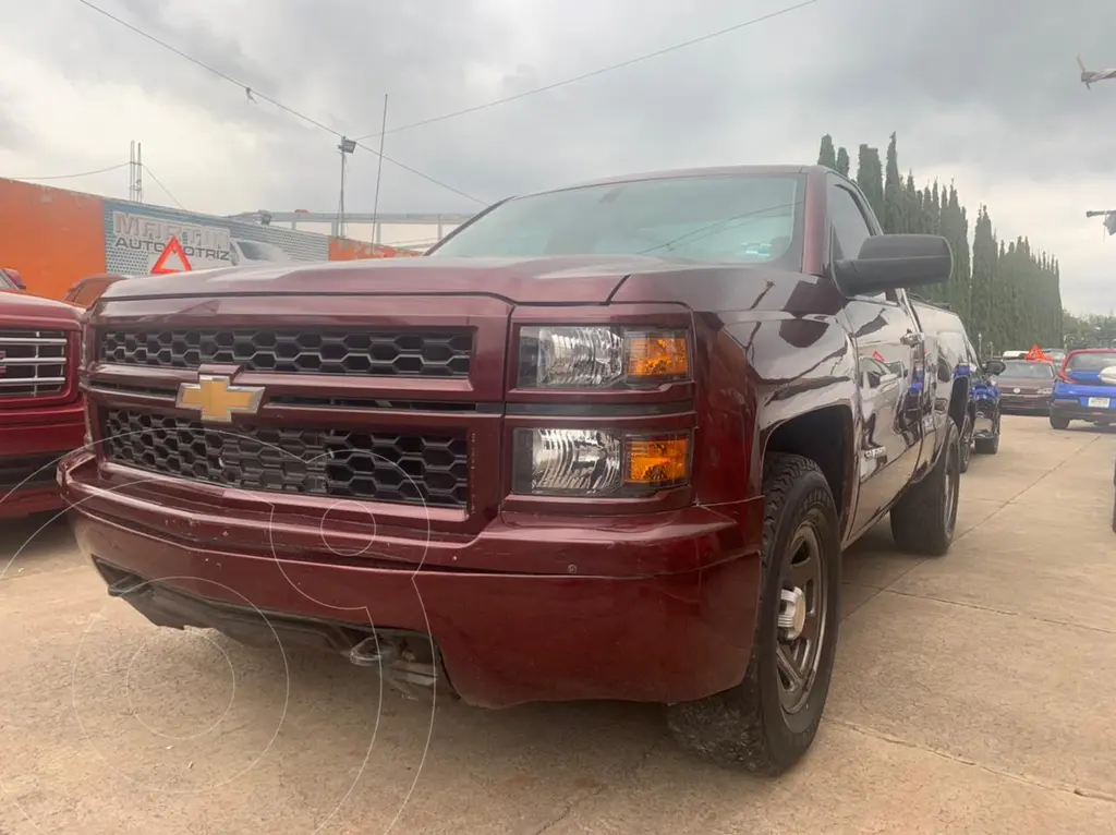 foto Chevrolet Silverado 1500 LS Cab Reg  A/A usado (2015) color Rojo precio $265,000