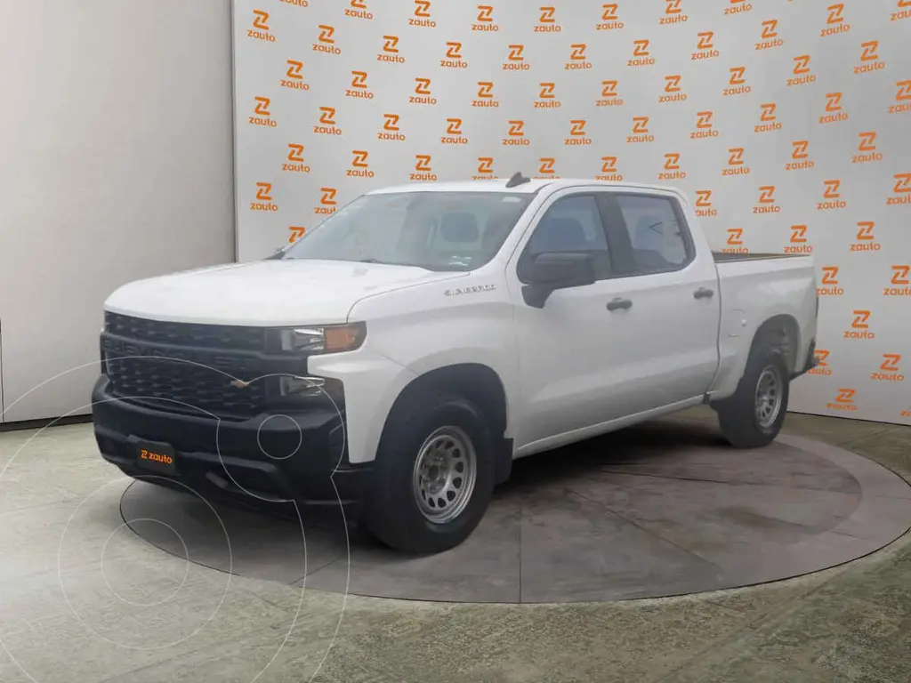 Chevrolet Silverado Doble Cabina 4X2 financiado en mensualidades