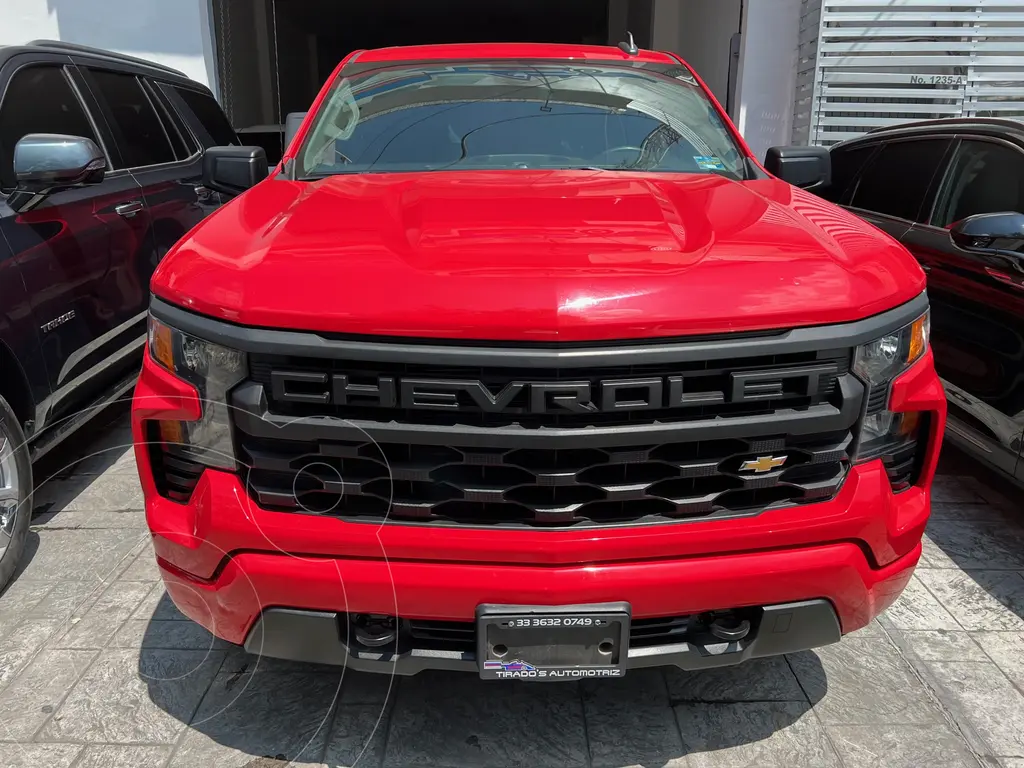 Chevrolet Silverado Doble Cabina 4X4 financiado en mensualidades